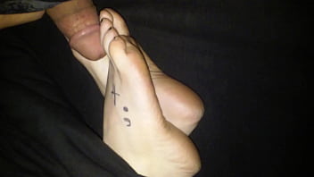 erotic sleepy feet