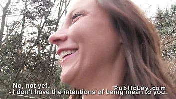 flashing for handyman porn