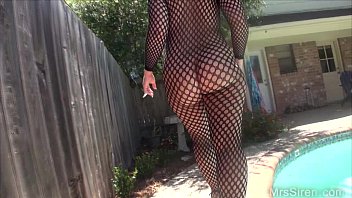 candid phat ass walking