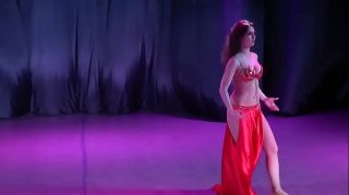 anna popplewell hot boobs show