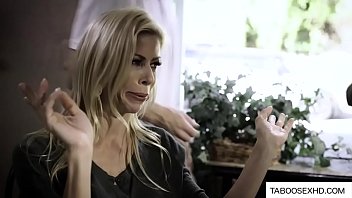 young mother and son sex video
