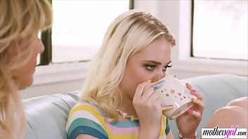 white soiled panty lesbian sniffing