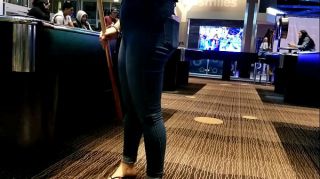 big_booty_in_shiny_jeans_hd