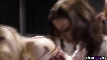 lesbian lust for mom