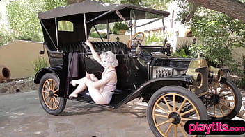 bd actress prova hot naked