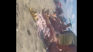 anybunny_naked_girls_on_the_beach_blowjob