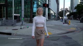 sagging boobs bouncing down the street