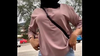 gadis melayu tudung puki besar