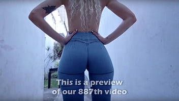 wide open ass girl