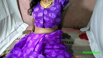 purple saree aunty sex videos