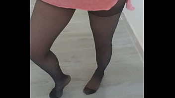 aunties nylon feet