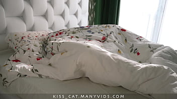 son fucked blindfolded mom